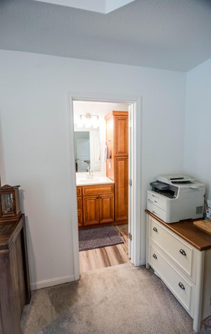 1010 Rainbow Way, Lawrenceburg, KY 40342
