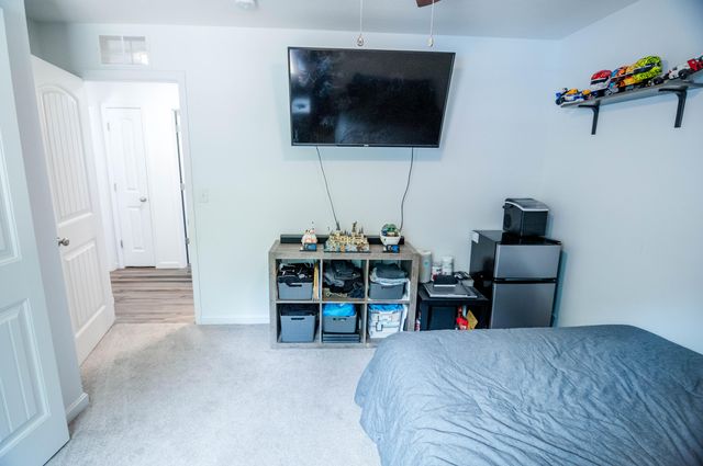 1010 Rainbow Way, Lawrenceburg, KY 40342