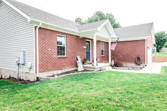 1010 Rainbow Way, Lawrenceburg, KY 40342