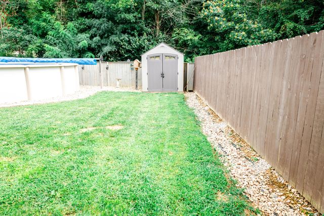 1010 Rainbow Way, Lawrenceburg, KY 40342