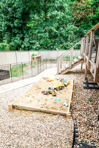 1010 Rainbow Way, Lawrenceburg, KY 40342