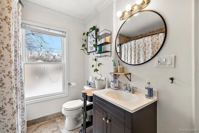 2140 Garfield Street, Ferndale, MI 48220