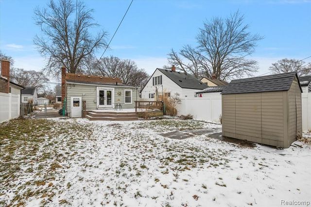 2140 Garfield Street, Ferndale, MI 48220