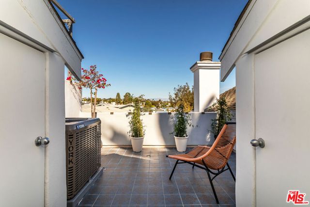 508 Pier Avenue 4, Santa Monica, CA 90405