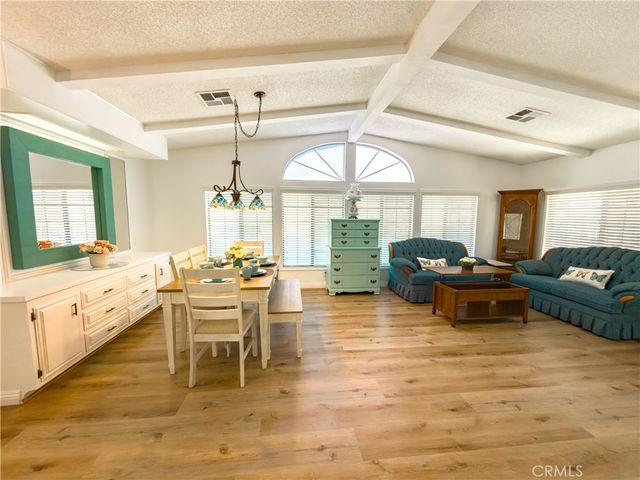 840 E Foothill Boulevard 203, Azusa, CA 91702