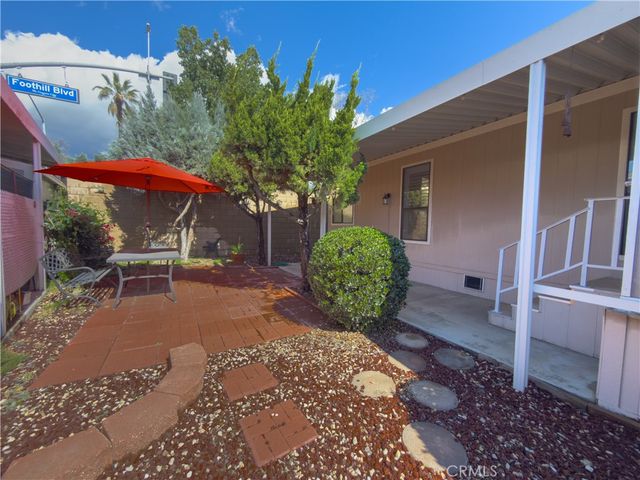 840 E Foothill Boulevard 203, Azusa, CA 91702