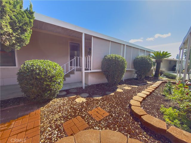 840 E Foothill Boulevard 203, Azusa, CA 91702