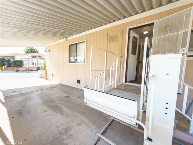 840 E Foothill Boulevard 203, Azusa, CA 91702