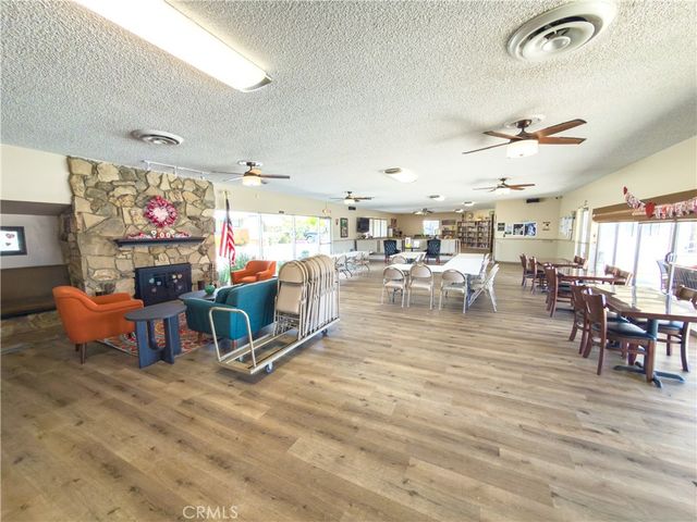 840 E Foothill Boulevard 203, Azusa, CA 91702