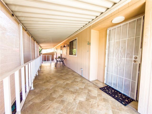 840 E Foothill Boulevard 203, Azusa, CA 91702