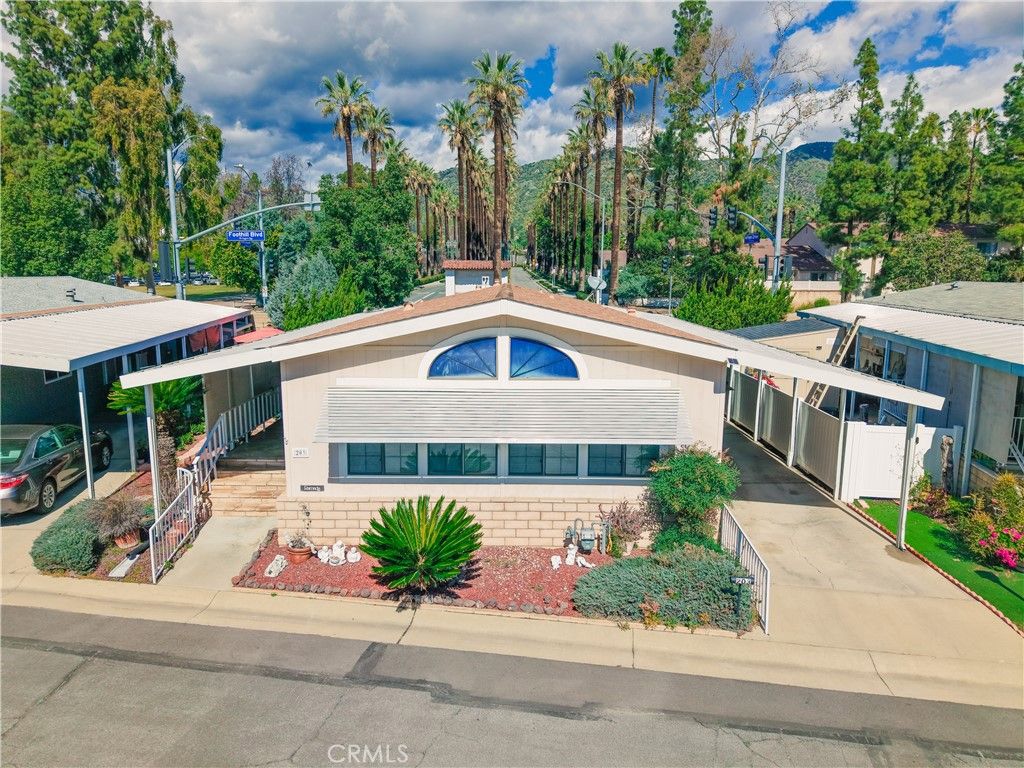 840 E Foothill Boulevard 203, Azusa, CA 91702
