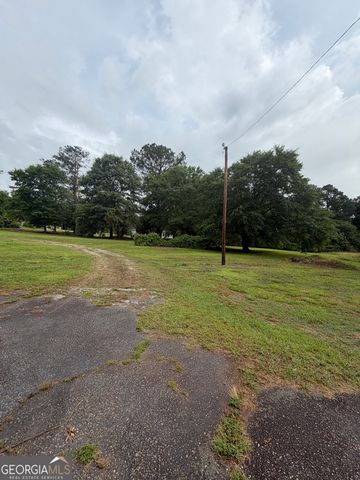 598 Corinth Road, Hogansville, GA 30230