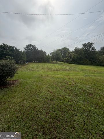 598 Corinth Road, Hogansville, GA 30230
