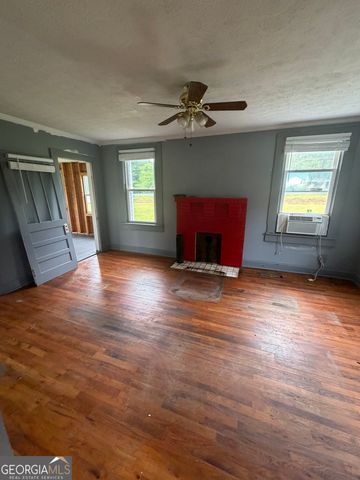 598 Corinth Road, Hogansville, GA 30230