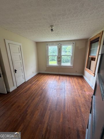 598 Corinth Road, Hogansville, GA 30230