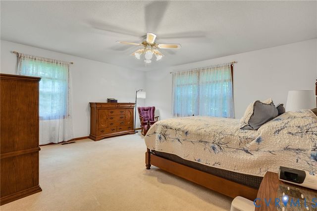 13703 Happy Hill Rd, Chester, VA 23831