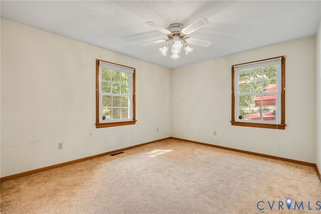 13703 Happy Hill Rd, Chester, VA 23831