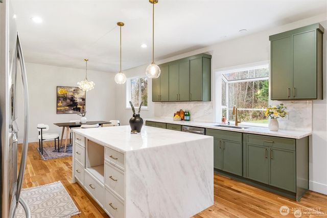 223 S Camano Ridge Road, Camano Island, WA 98282