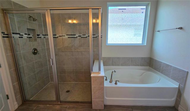 1033 WOOD DALE CIRCLE, Oviedo, FL 32765