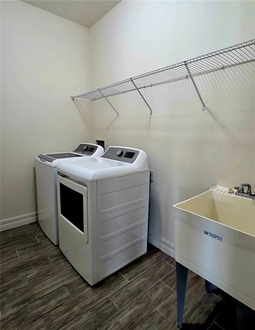 1033 WOOD DALE CIRCLE, Oviedo, FL 32765