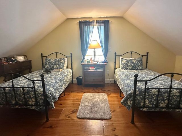 175 Creek Road, Castleton, VT 05735