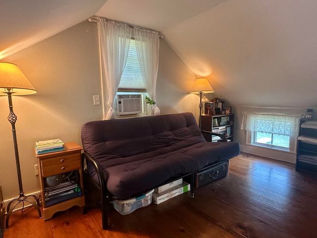 175 Creek Road, Castleton, VT 05735