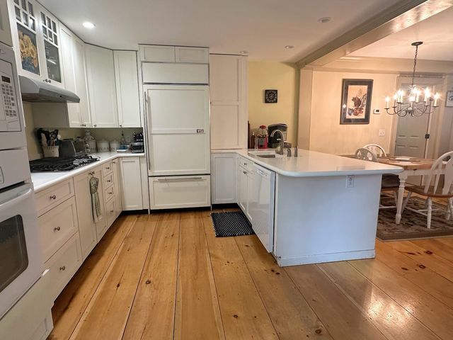 175 Creek Road, Castleton, VT 05735