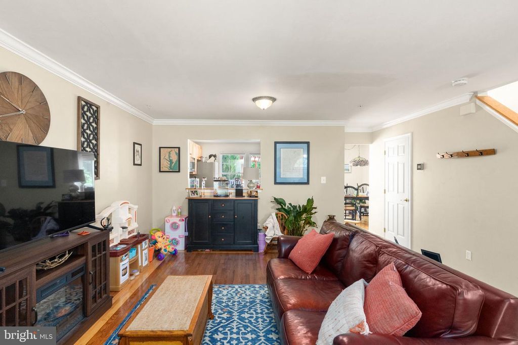 Image 3 of property listing at 2197 CANTLEY CT, Forest Hill, MD 21050