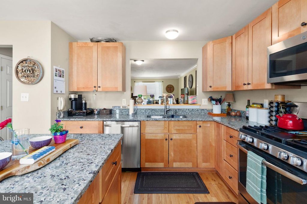 Image 7 of property listing at 2197 CANTLEY CT, Forest Hill, MD 21050