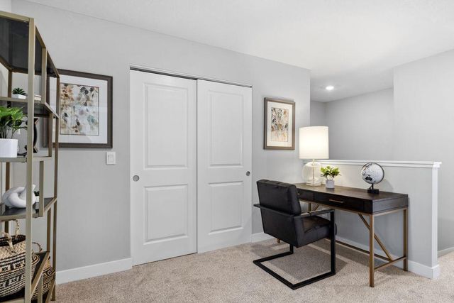 12724 Ashbury Drive, Rogers, MN 55374