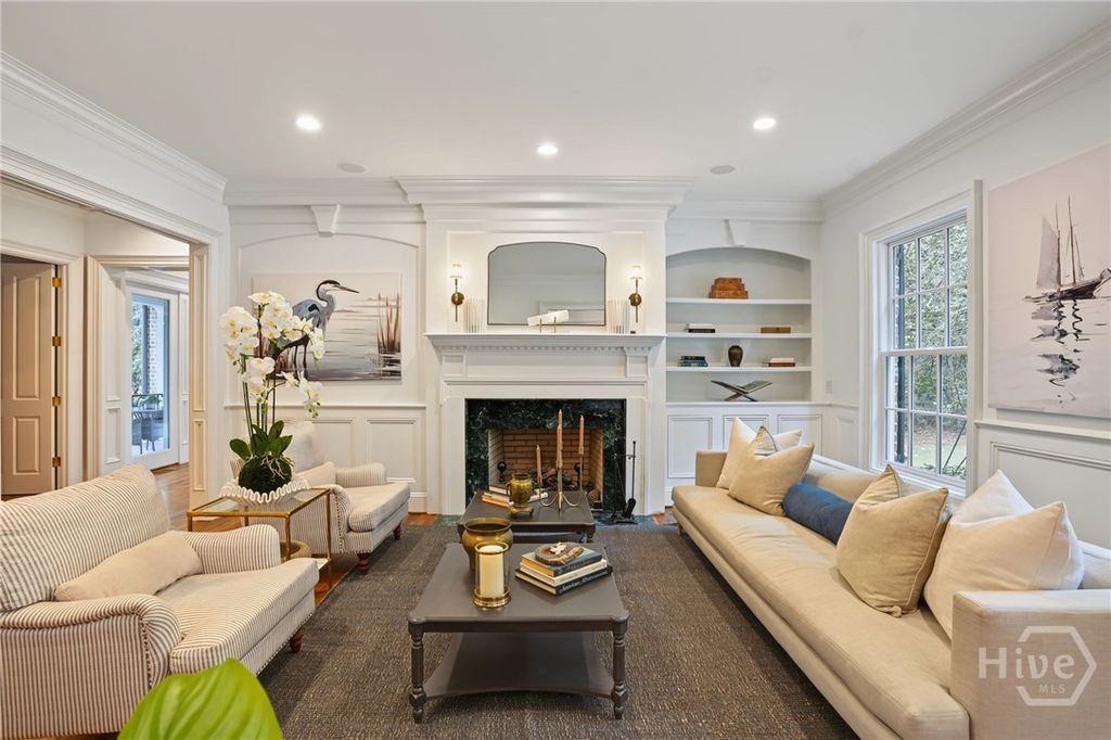 Image 12 of property listing at 36 Belted Kingfisher Lane, Richmond Hill, GA 31324