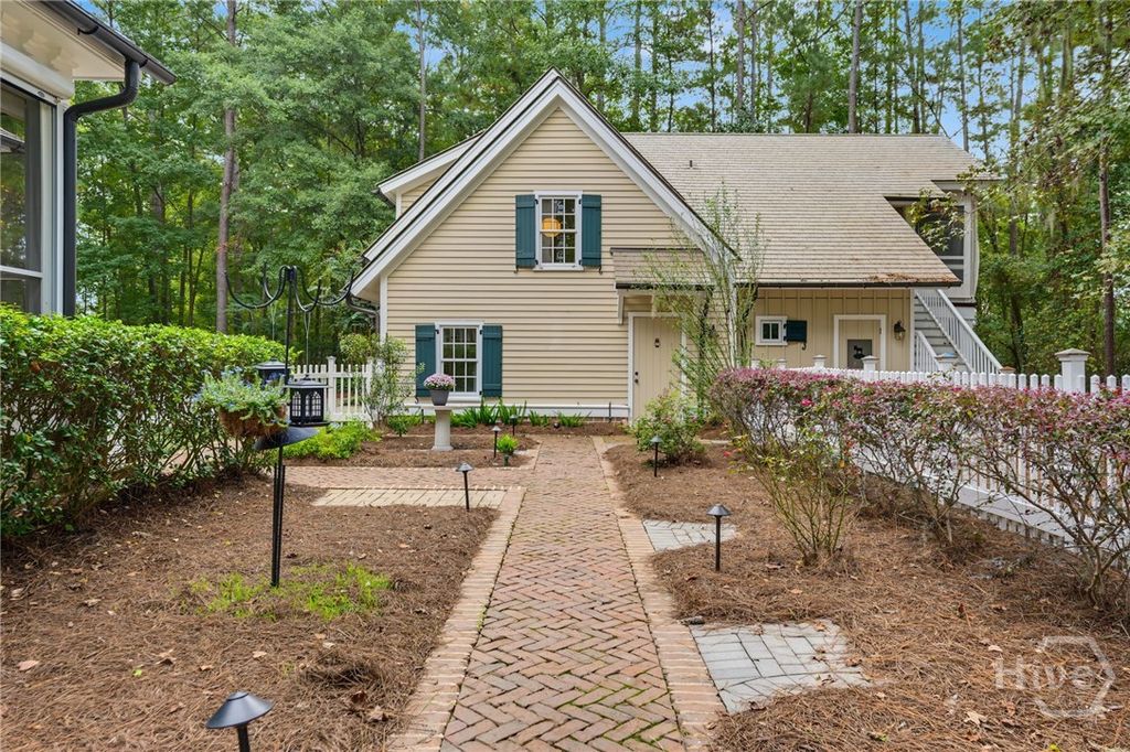 Image 51 of property listing at 36 Belted Kingfisher Lane, Richmond Hill, GA 31324