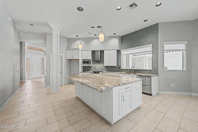 4753 W FALLEN LEAF Lane, Glendale, AZ 85310
