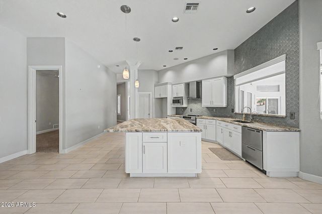 4753 W FALLEN LEAF Lane, Glendale, AZ 85310