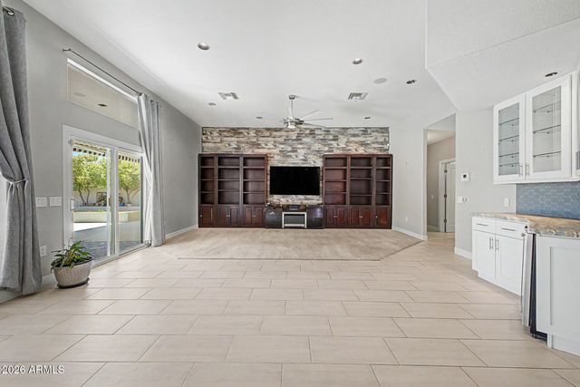 4753 W FALLEN LEAF Lane, Glendale, AZ 85310