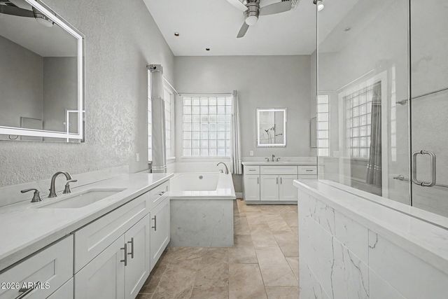4753 W FALLEN LEAF Lane, Glendale, AZ 85310