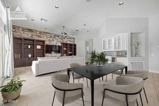 4753 W FALLEN LEAF Lane, Glendale, AZ 85310