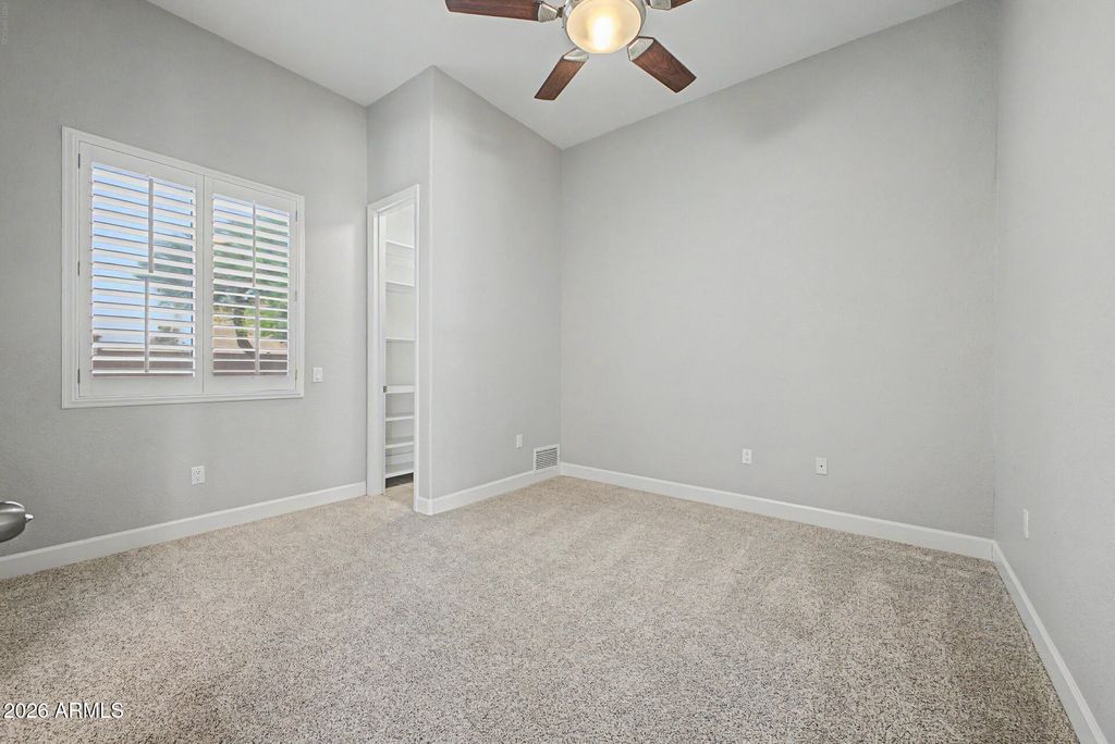 Image 46 of property listing at 4753 W FALLEN LEAF Lane, Glendale, AZ 85310