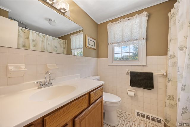 232 Marsh Drive, Dewitt, NY 13214