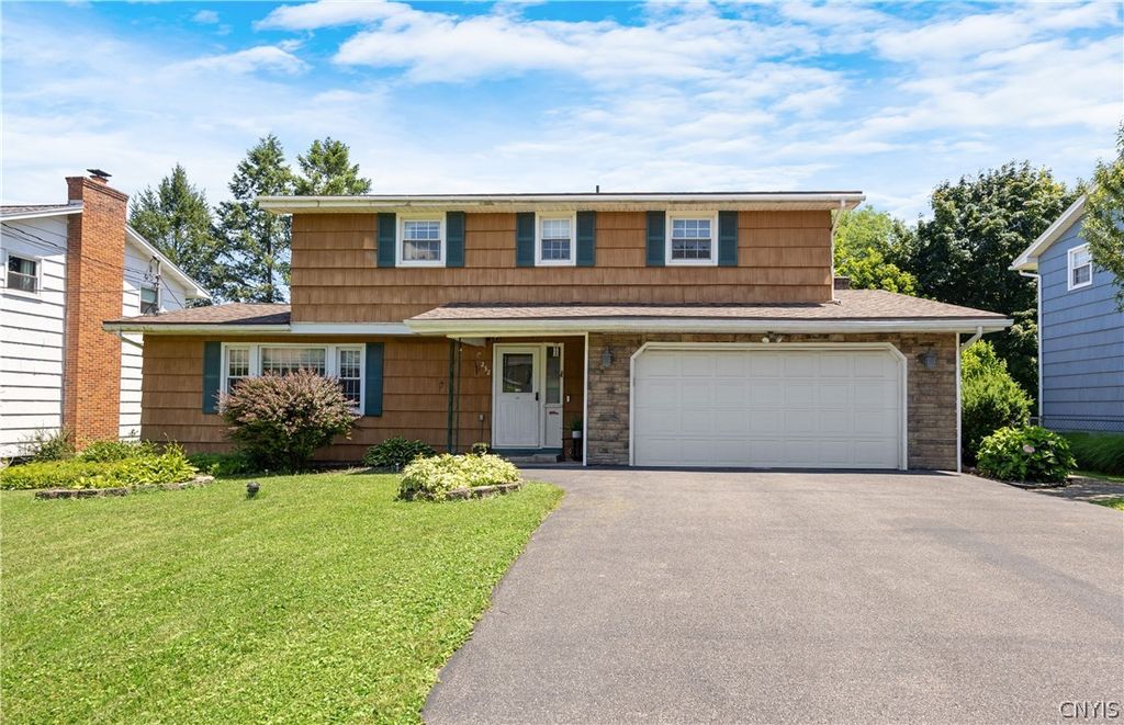 232 Marsh Drive, Dewitt, NY 13214