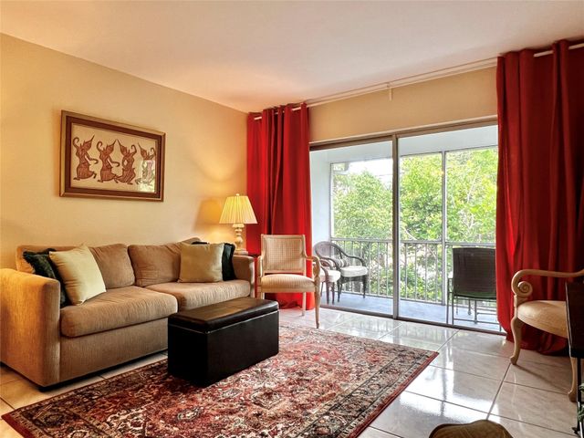 2271 NE 68TH Street 2028, Fort Lauderdale, FL 33308