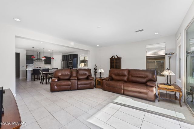 14489 N Saguaro Nest Trail, Marana, AZ 85658