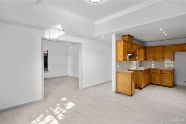 4404 Monday Street, Edinburg, TX 78542