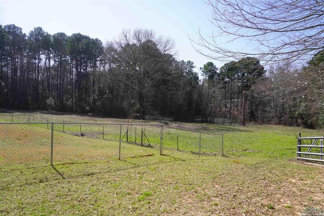 5889 State Hwy 300, Longview, TX 75604