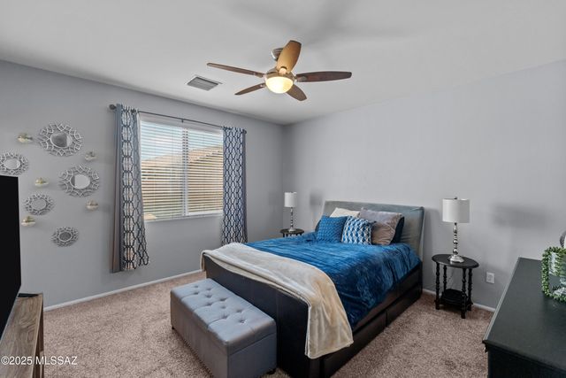 7489 S Mountain Star Drive, Tucson, AZ 85757