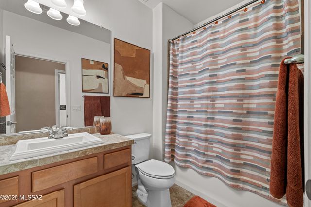 7489 S Mountain Star Drive, Tucson, AZ 85757