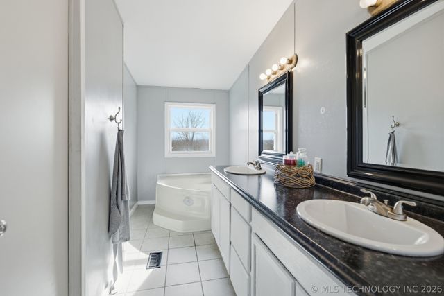 366360 E 5700 Road, Terlton, OK 74081