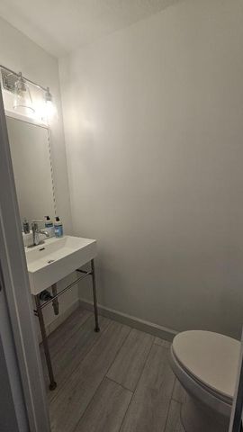 324 Bayfront Drive, Boynton Beach, FL 33435