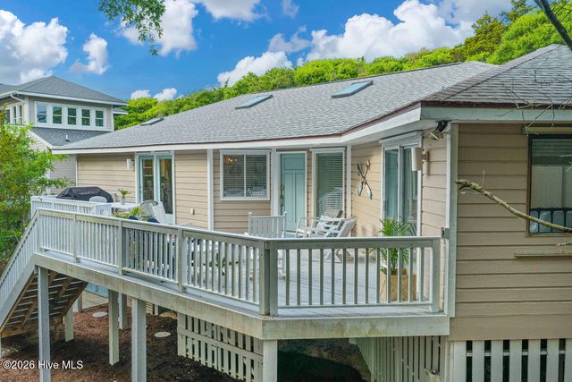 314 Stede Bonnet Wynd, Southport, NC 28461