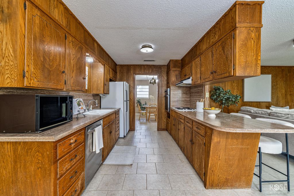 Image 15 of property listing at 3141 Chatterton Drive, San Angelo, TX 76904